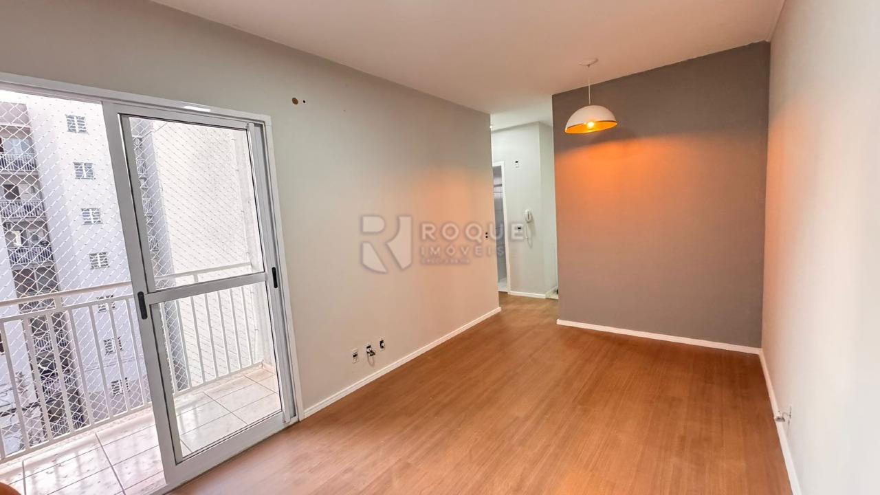 Apartamento à venda no bairro Condomínio Varandas II: 