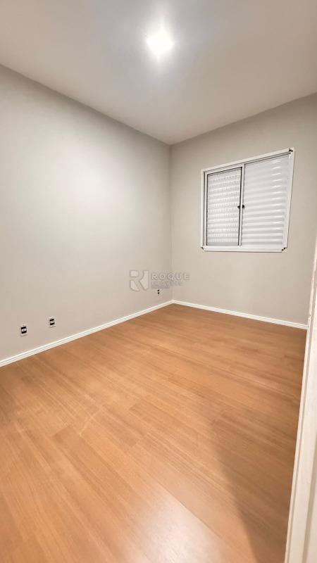 Apartamento à venda no bairro Condomínio Varandas II: 