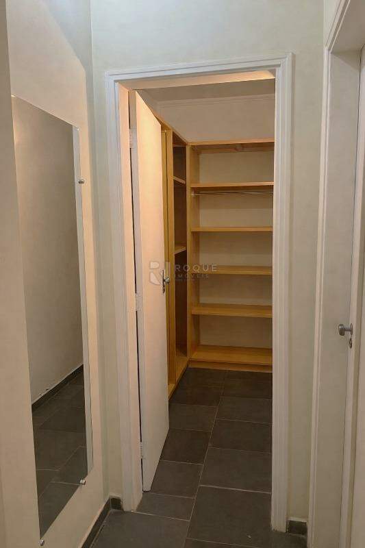 Casa Residencial para aluguel no bairro Parque Egisto Ragazzo: Closet