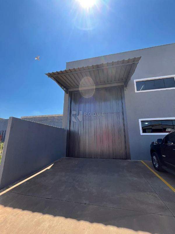 Barracão/Galpão para aluguel no bairro Distrito Industrial e Comercial Flamínio de Freitas Levy: Fachada