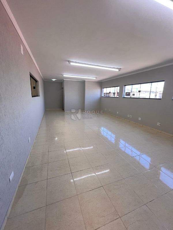 Barracão/Galpão para aluguel no bairro Distrito Industrial e Comercial Flamínio de Freitas Levy: Salão Superior