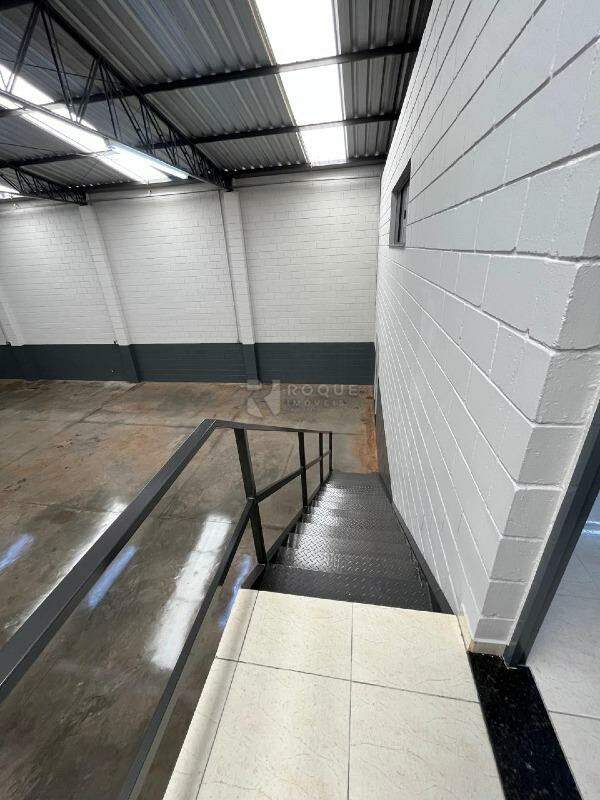 Barracão/Galpão para aluguel no bairro Distrito Industrial e Comercial Flamínio de Freitas Levy: Galpão
