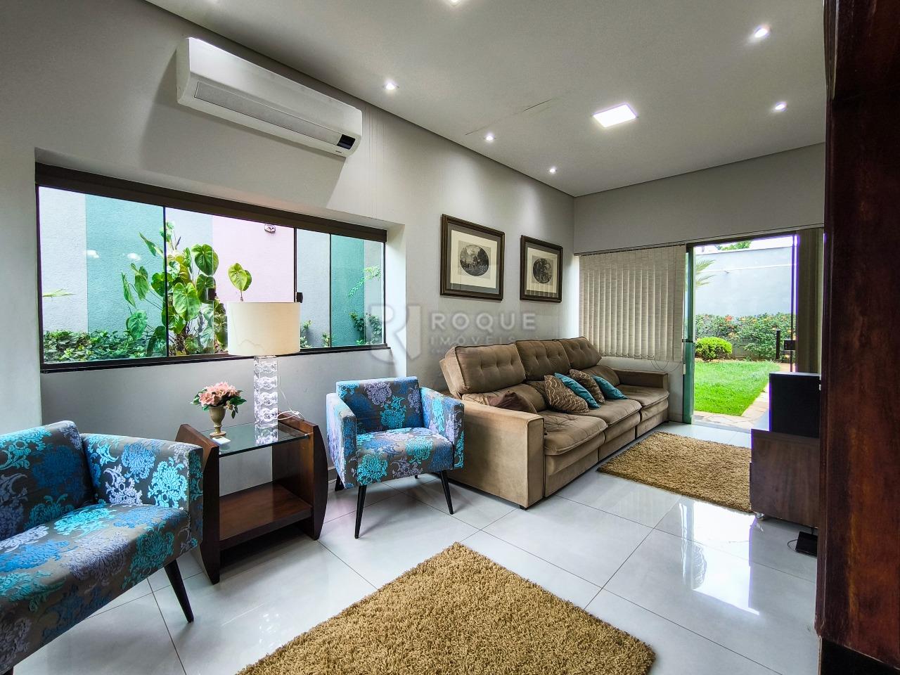 Casa em condomínio à venda no bairro Jardim Residencial Monsenhor Rossi: SALA DE ESTAR