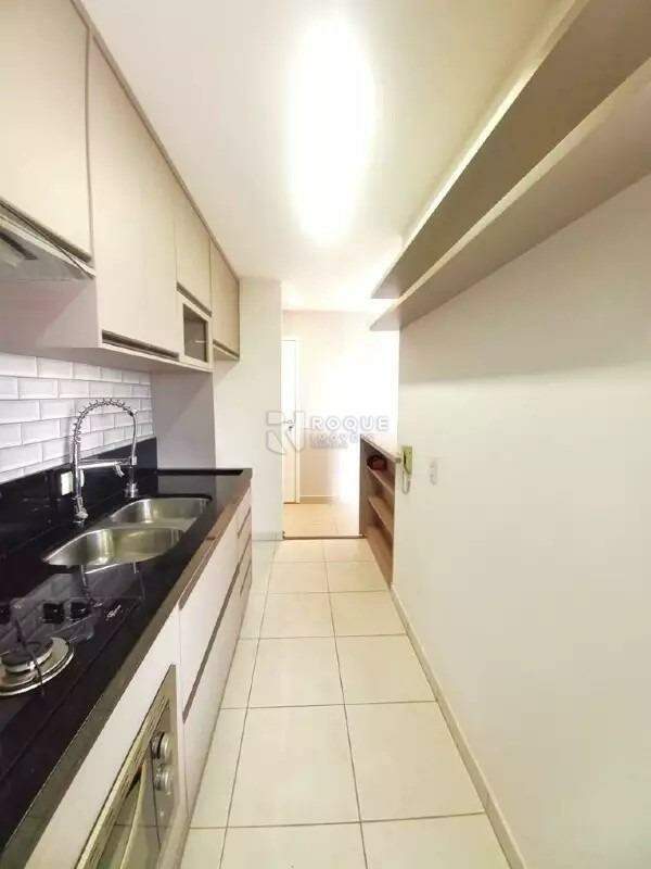 Apartamento à venda no bairro Vila Santa Rosália: