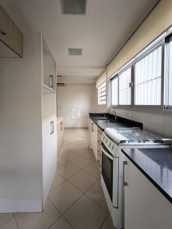 Apartamento à venda no bairro Cidade Jardim: COZINHA