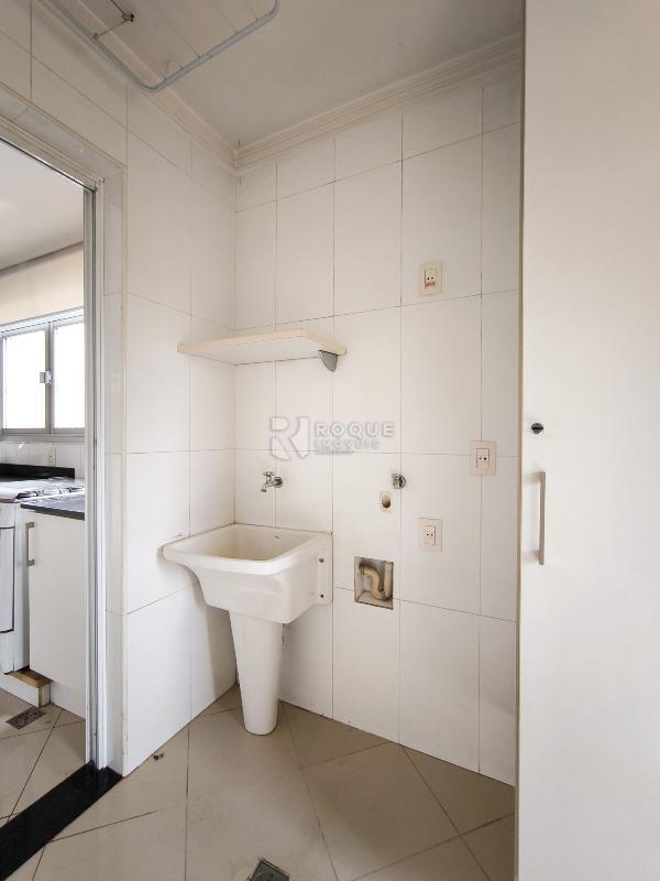 Apartamento à venda no bairro Cidade Jardim: LAVANDERIA