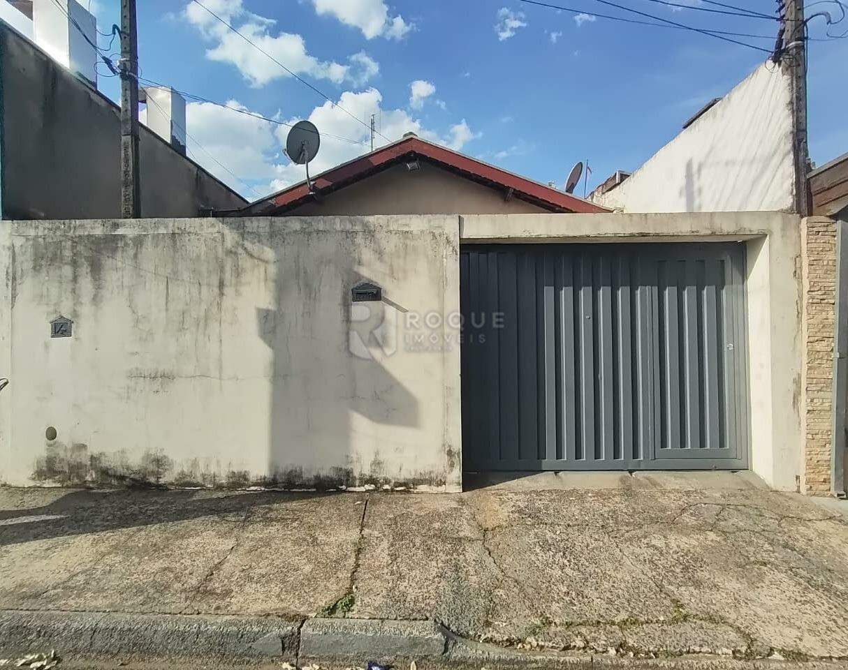 Casa Residencial para aluguel no bairro Jardim Residencial Roseira: Fachada