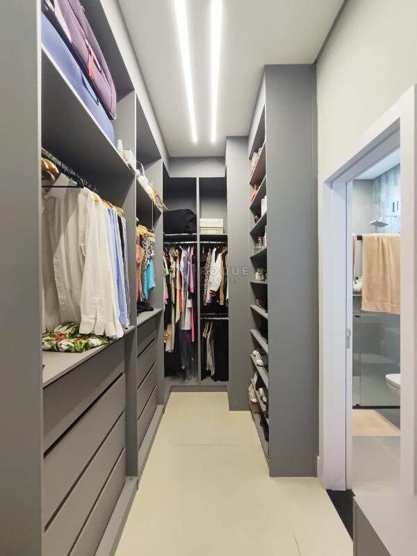 Casa em condomínio para aluguel no bairro Residenciais Fazenda Itapema: Closet Suíte