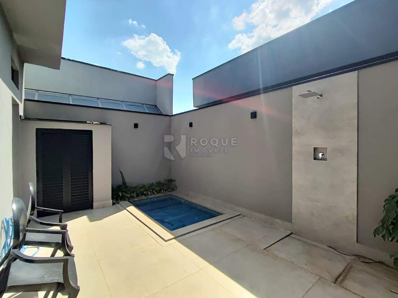 Casa em condomínio para aluguel no bairro Residenciais Fazenda Itapema: Área Externa