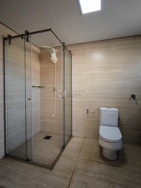 Casa em condomínio à venda no bairro Parque São Bento: BANHEIRO SOCIAL EXTERNO