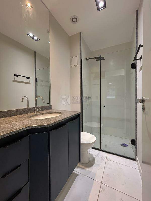 Apartamento para aluguel no bairro Vila Santa Rosália: WC social