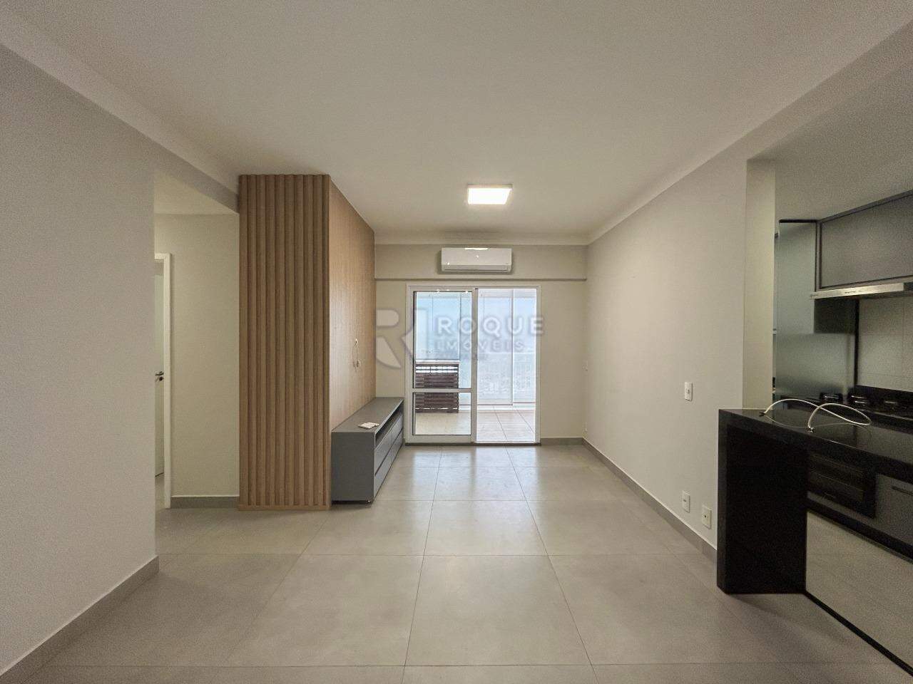 Apartamento para aluguel no bairro Vila Santa Rosália: Sala