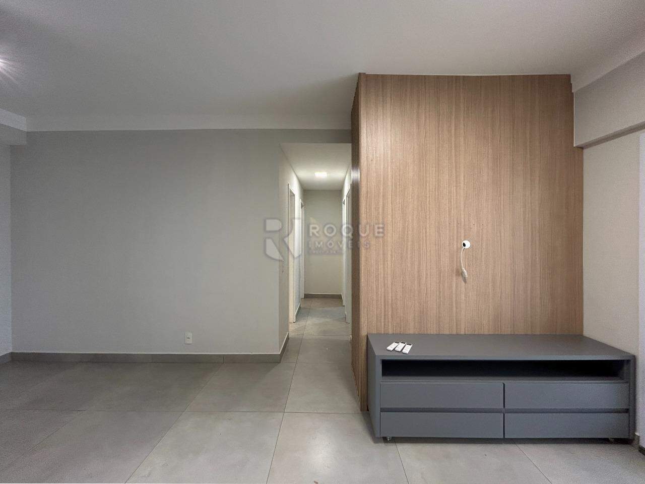 Apartamento para aluguel no bairro Vila Santa Rosália: Sala