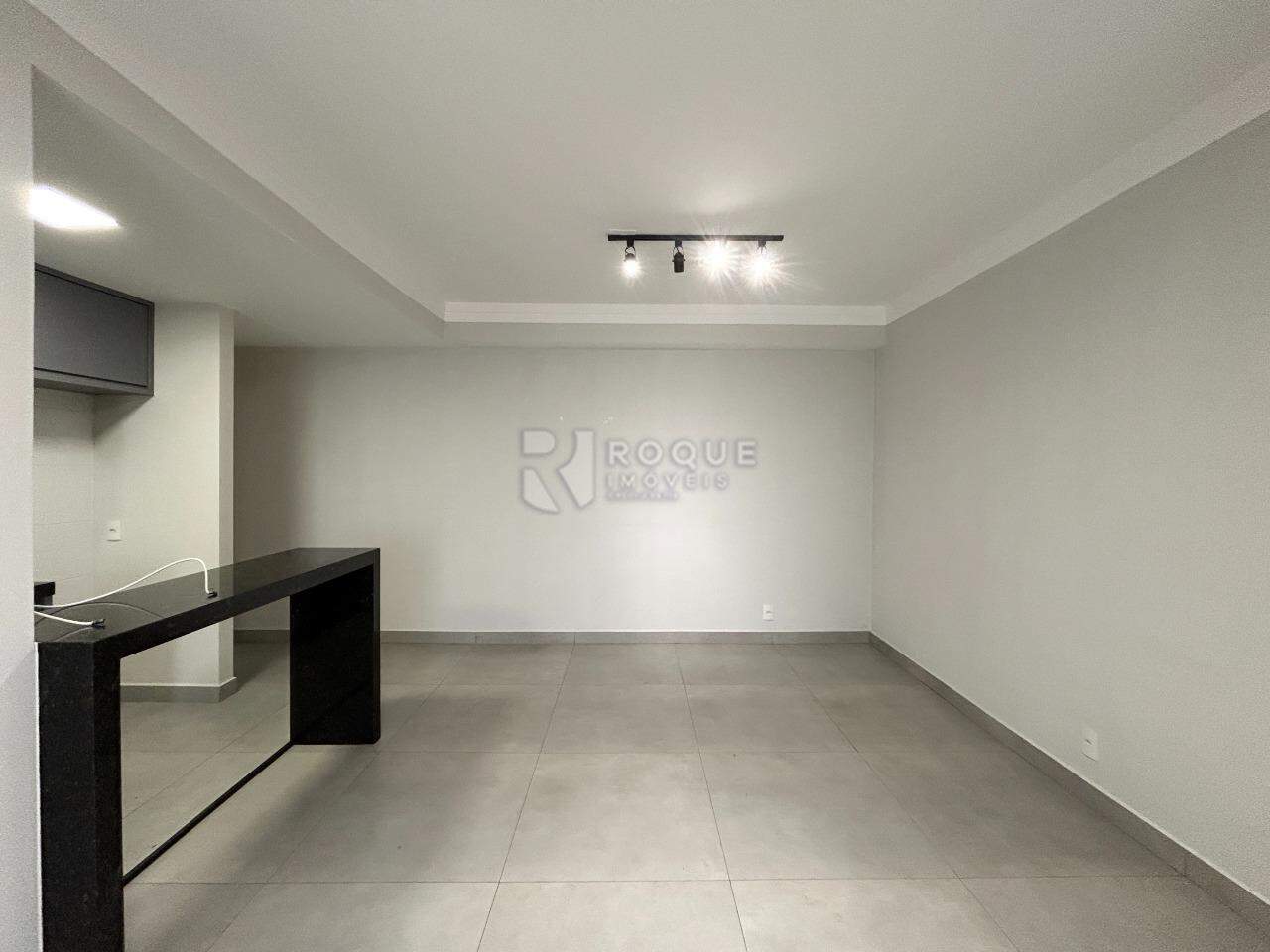 Apartamento para aluguel no bairro Vila Santa Rosália: Sala