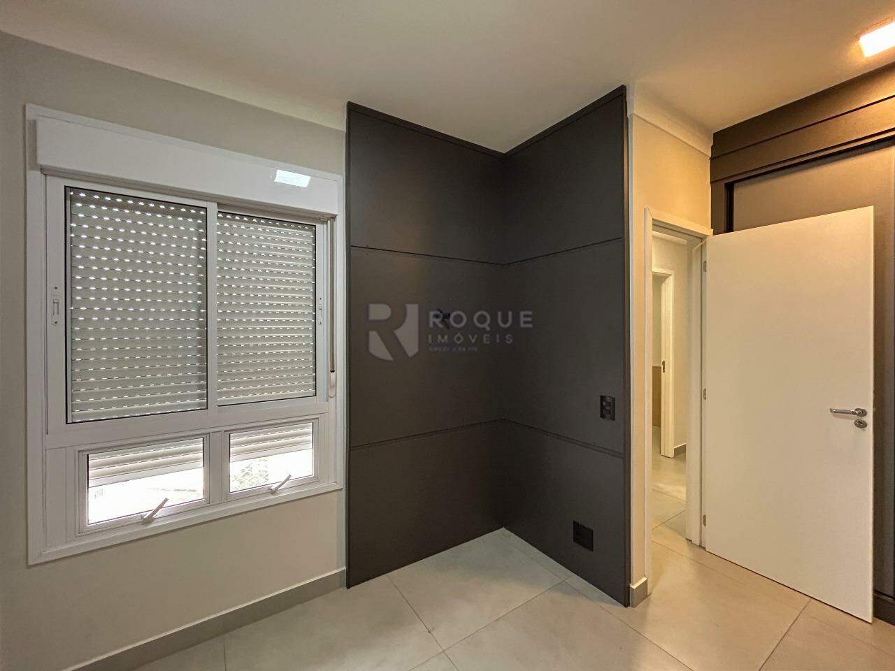 Apartamento para aluguel no bairro Vila Santa Rosália: Dormitório 3 suíte