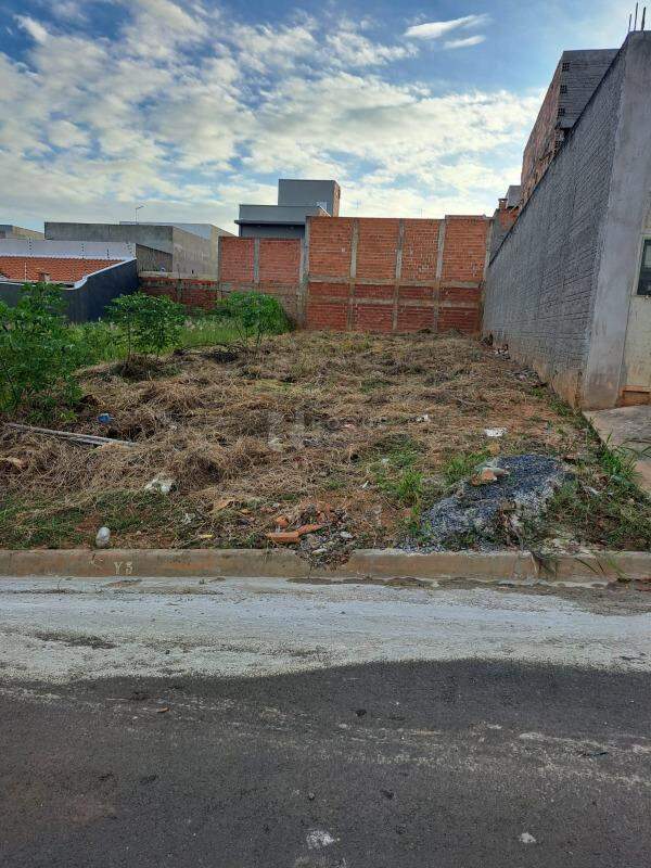 Terreno à venda no bairro Jardim Marajoara: 