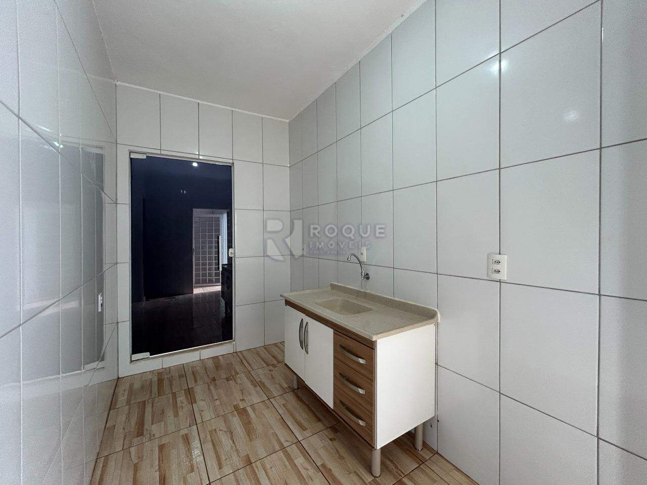Casa Residencial para aluguel no bairro Parque Residencial Abílio Pedro: Cozinha