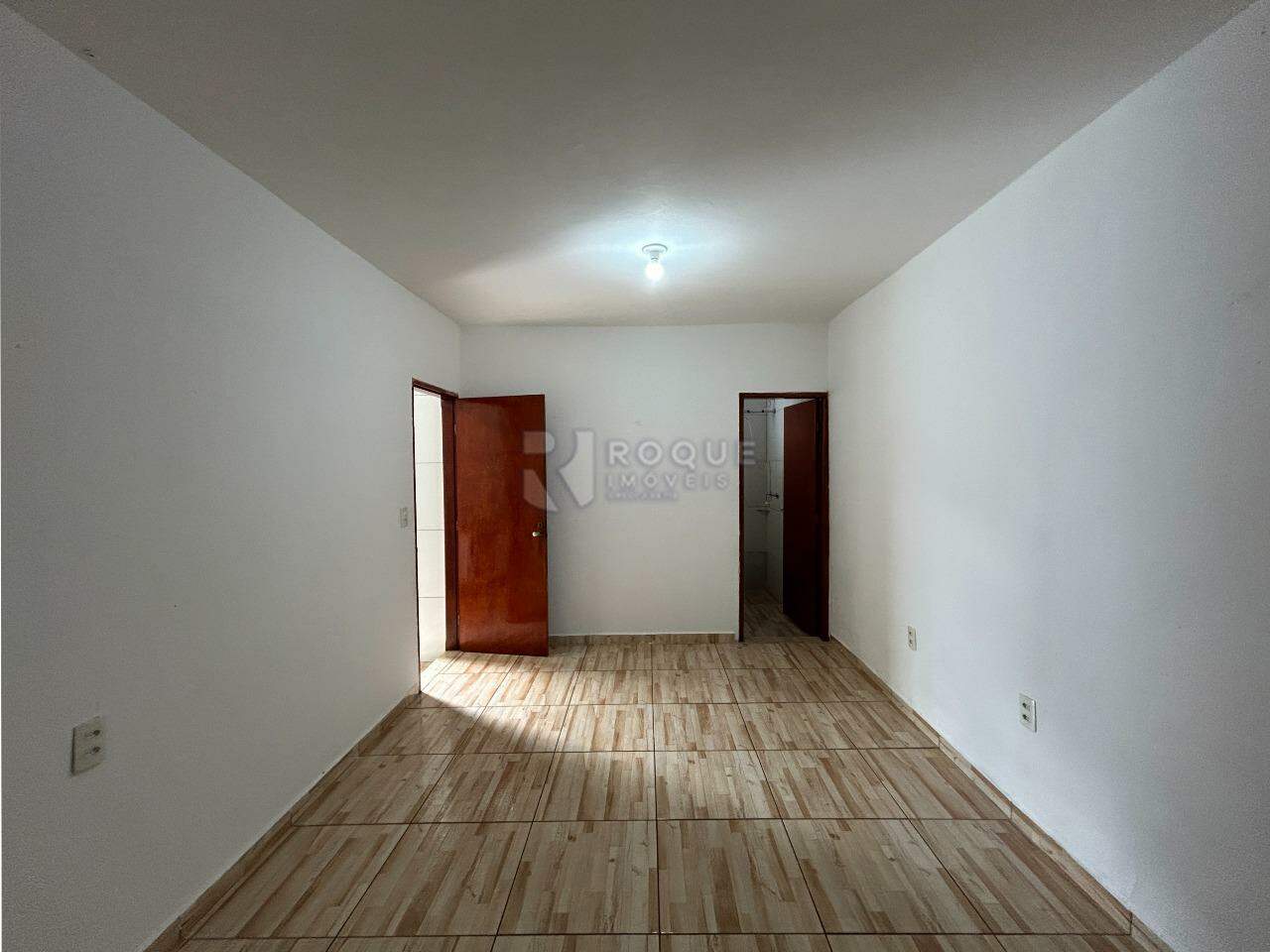 Casa Residencial para aluguel no bairro Parque Residencial Abílio Pedro: Suíte 