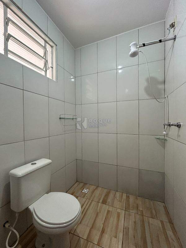 Casa Residencial para aluguel no bairro Parque Residencial Abílio Pedro: WC suíte