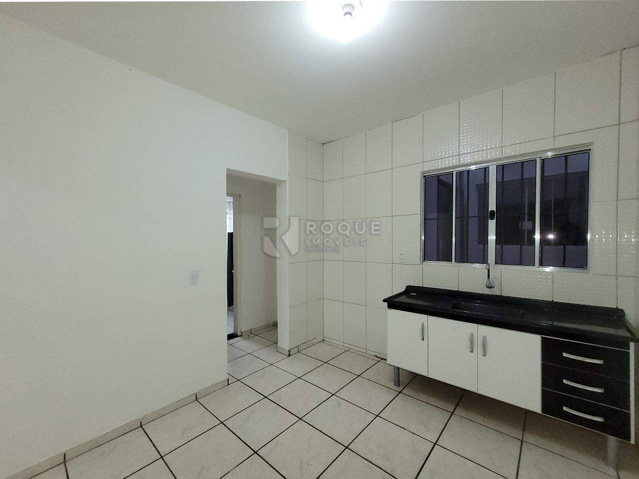 Casa Residencial para aluguel no bairro Parque Residencial Abílio Pedro: Cozinha
