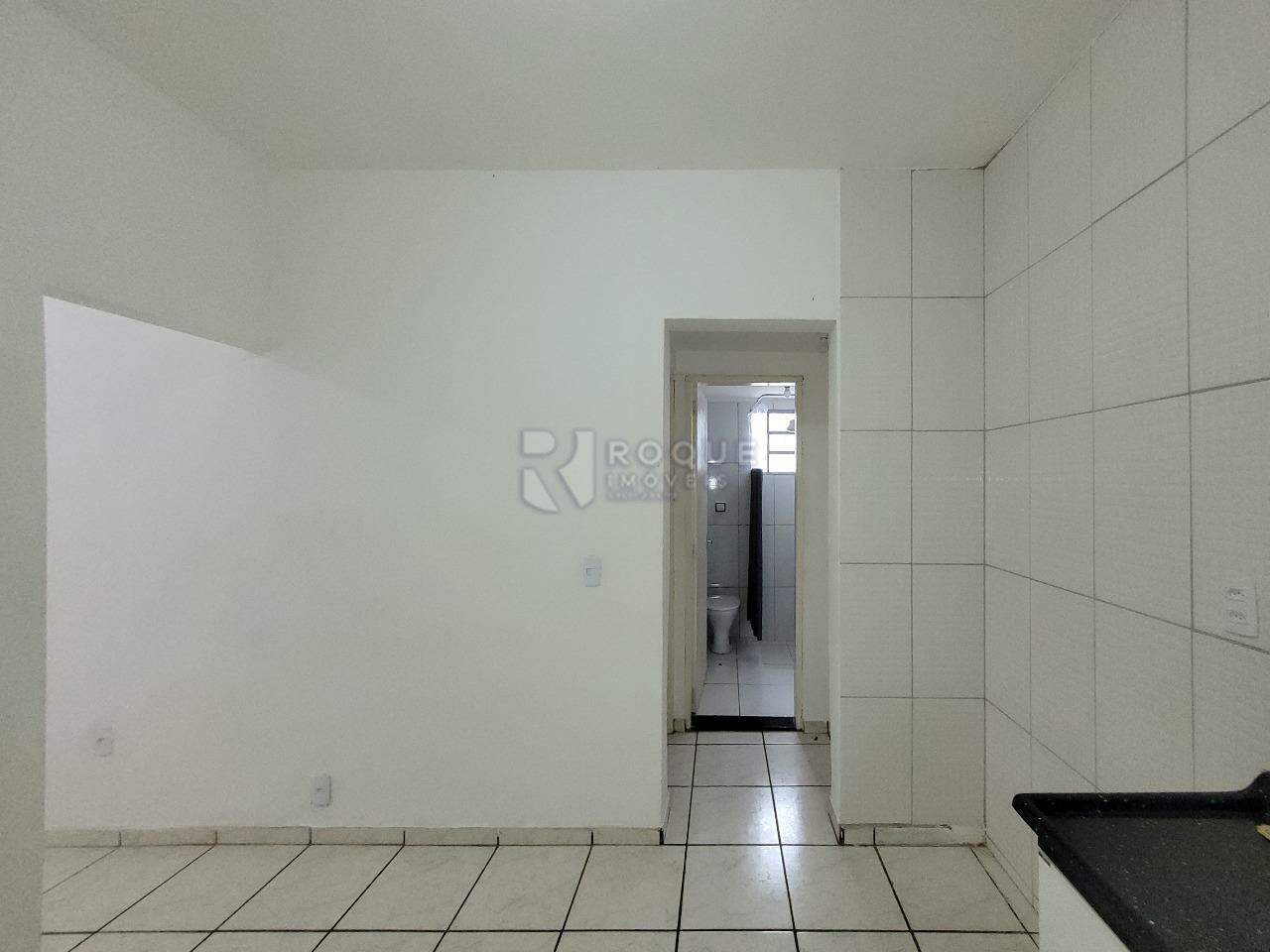 Casa Residencial para aluguel no bairro Parque Residencial Abílio Pedro: Cozinha