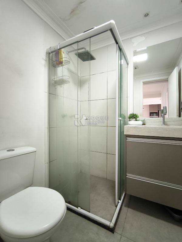 Apartamento à venda no bairro Jardim Esmeralda: BANHEIRO SOCIAL