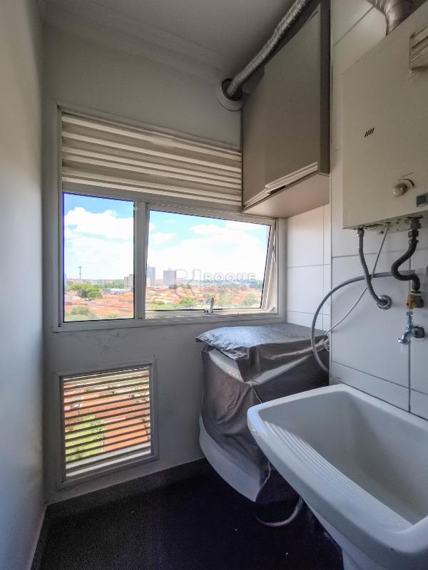 Apartamento à venda no bairro Jardim Esmeralda: LAVANDERIA