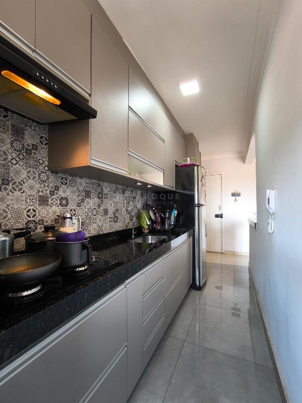 Apartamento à venda no bairro Jardim Esmeralda: COZINHA