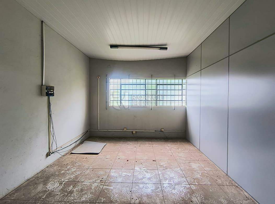 Barracão/Galpão para aluguel no bairro Jardim Nova Limeira: Sala 02