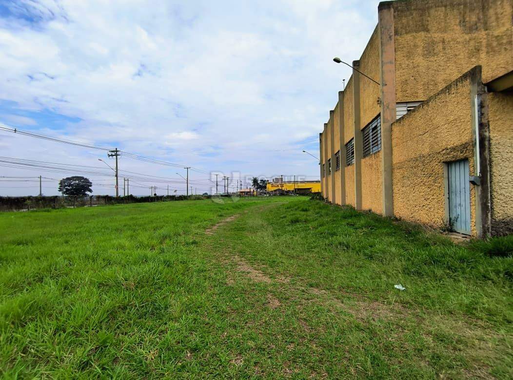 Barracão/Galpão para aluguel no bairro Jardim Nova Limeira: Fundos