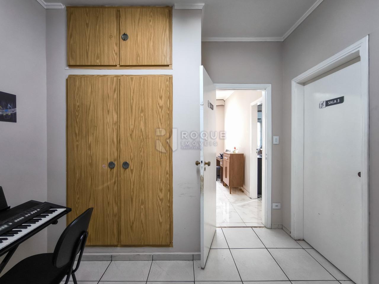 Casa Comercial à venda no bairro Vila Anita: SALA 2