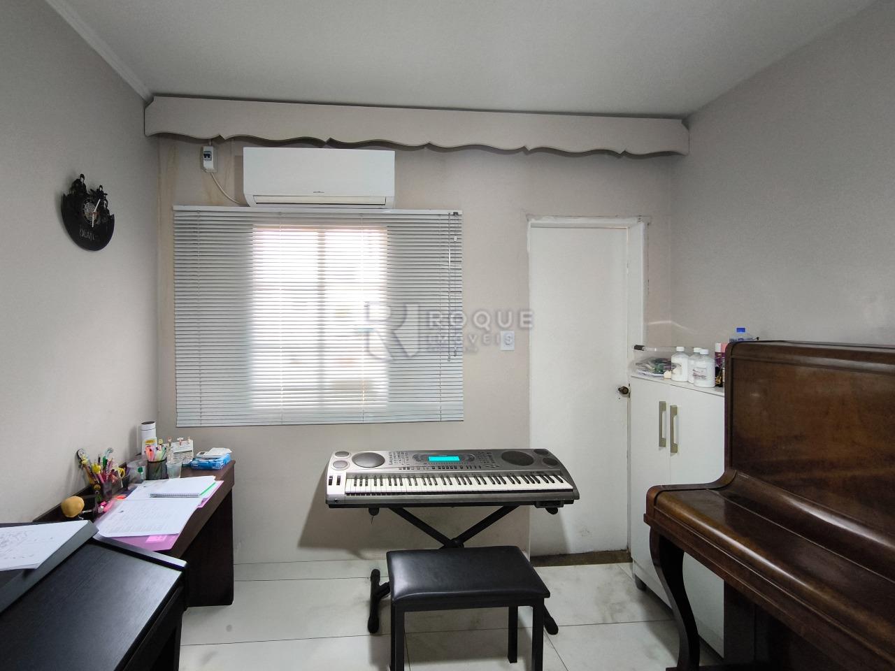 Casa Comercial à venda no bairro Vila Anita: SALA 1