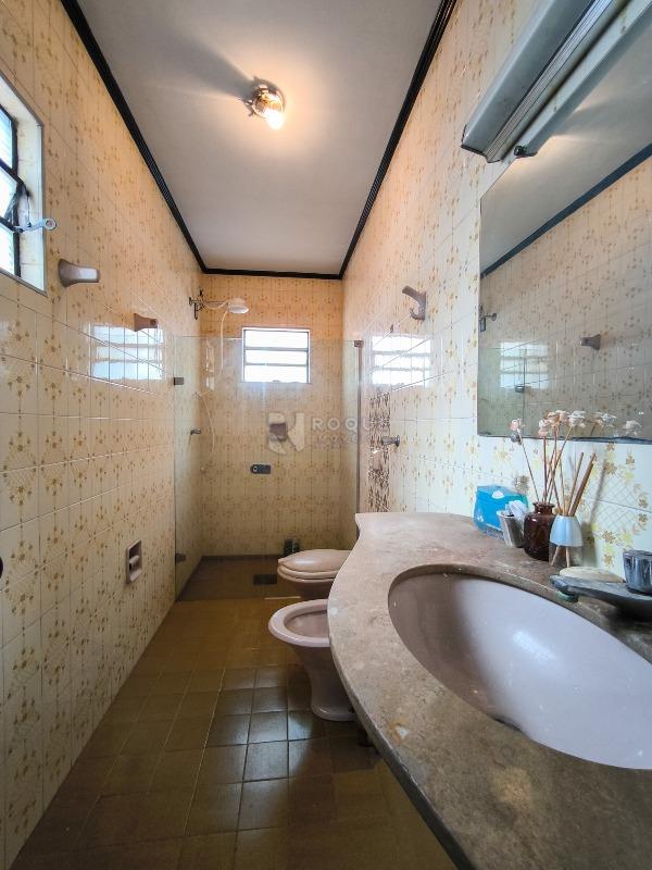 Casa Comercial à venda no bairro Vila Anita: WC SALA 1