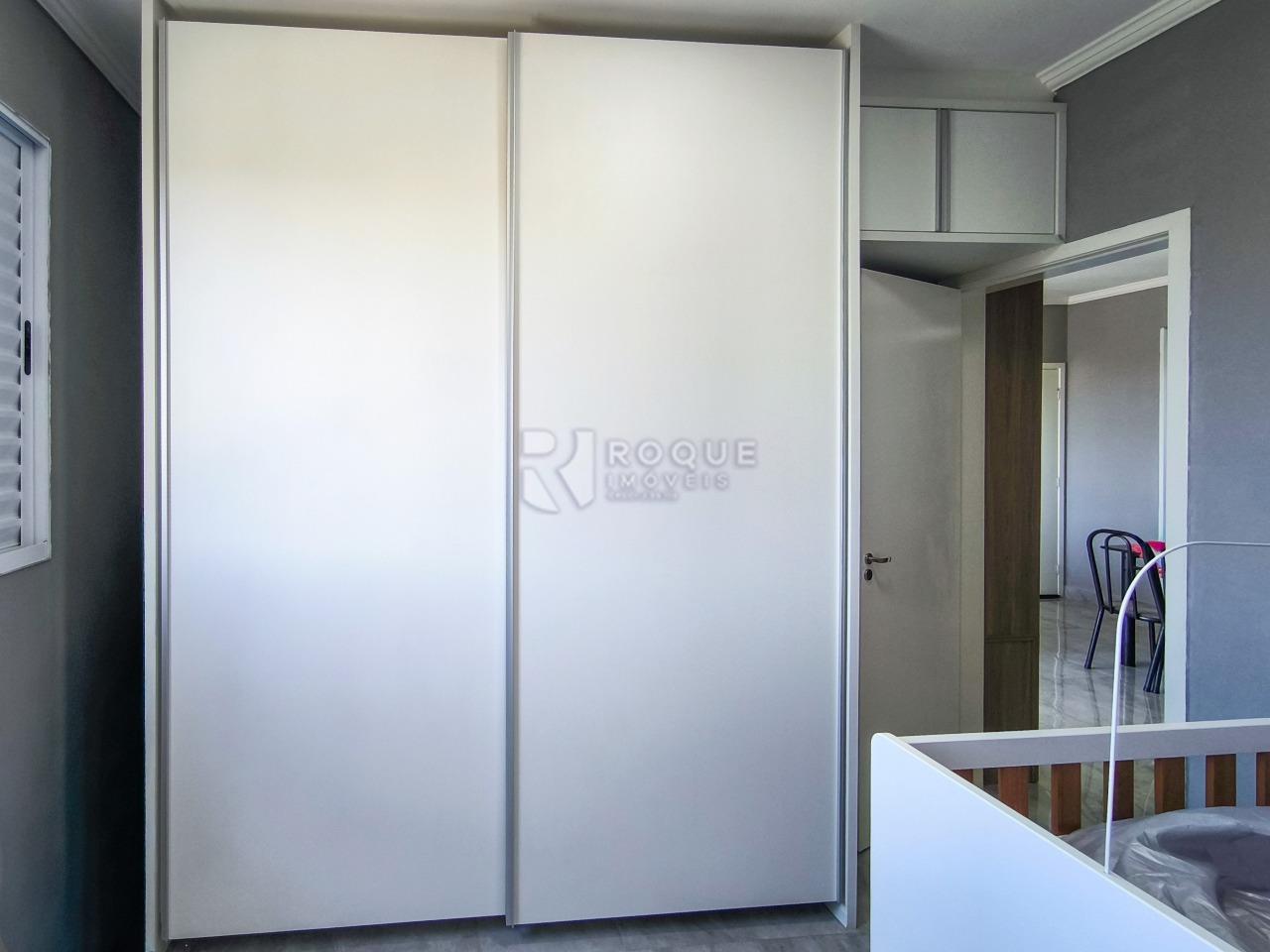 Apartamento à venda no bairro Vale das Esmeraldas: SUÍTE