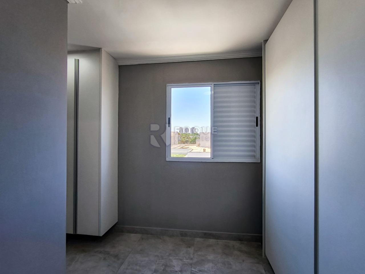 Apartamento à venda no bairro Vale das Esmeraldas: SUÍTE