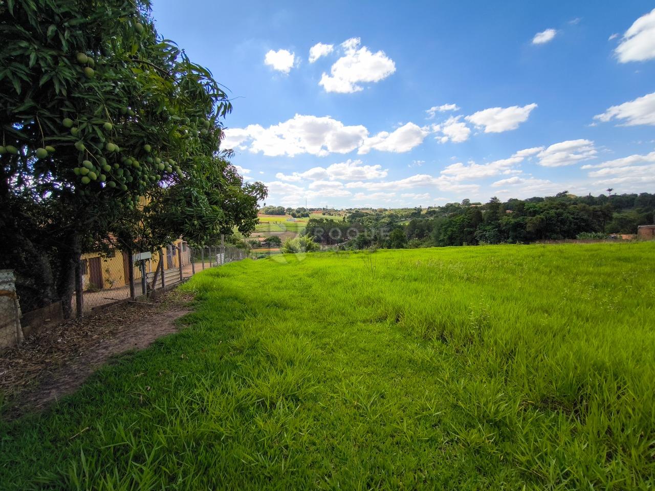 Área à venda no bairro Bairro do Pinhal: 