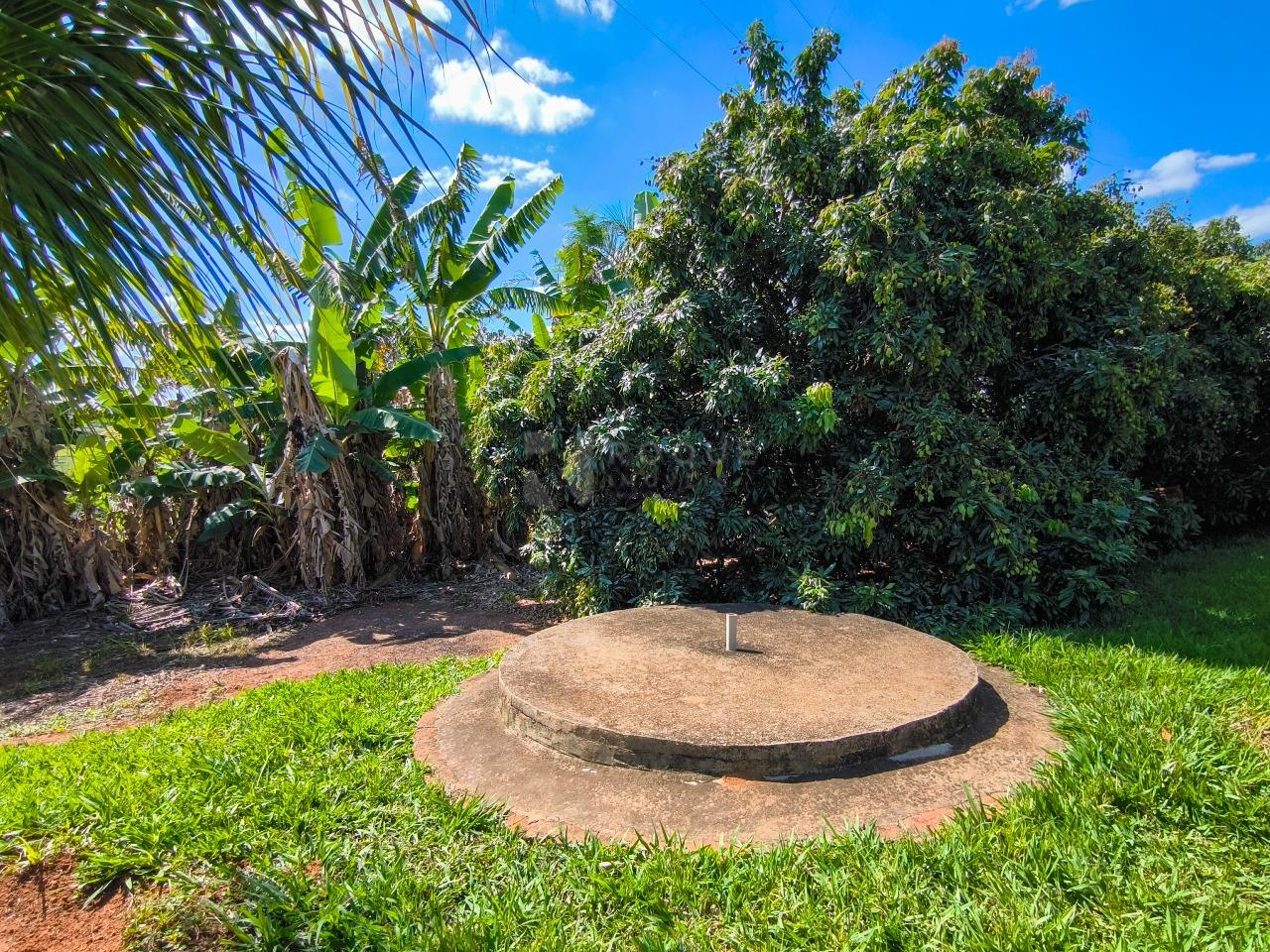 Área à venda no bairro Bairro do Pinhal: 