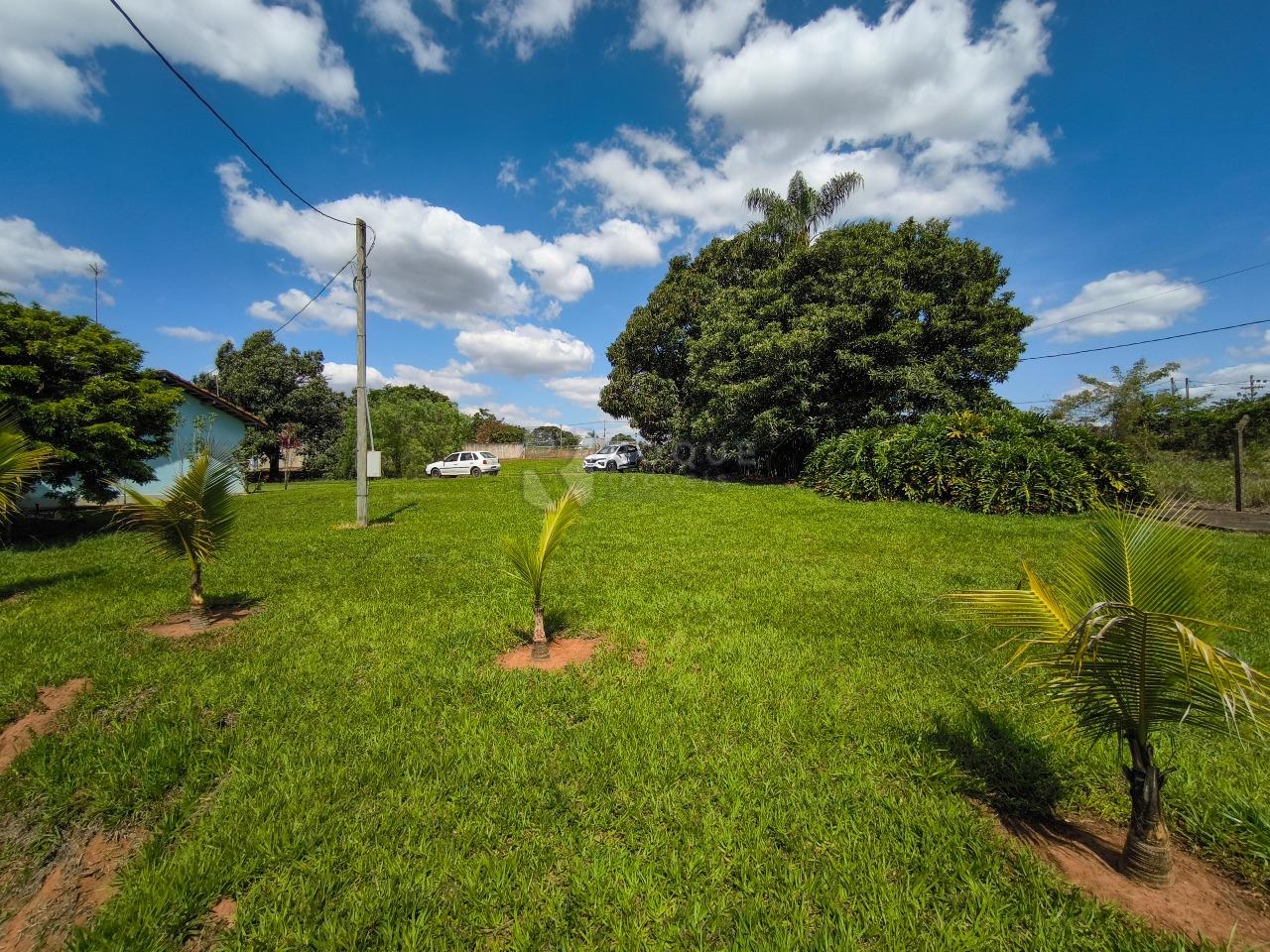 Área à venda no bairro Bairro do Pinhal: 