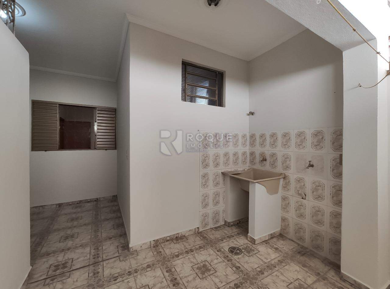 Casa Residencial à venda no bairro Parque das Nações: Área de serviço 