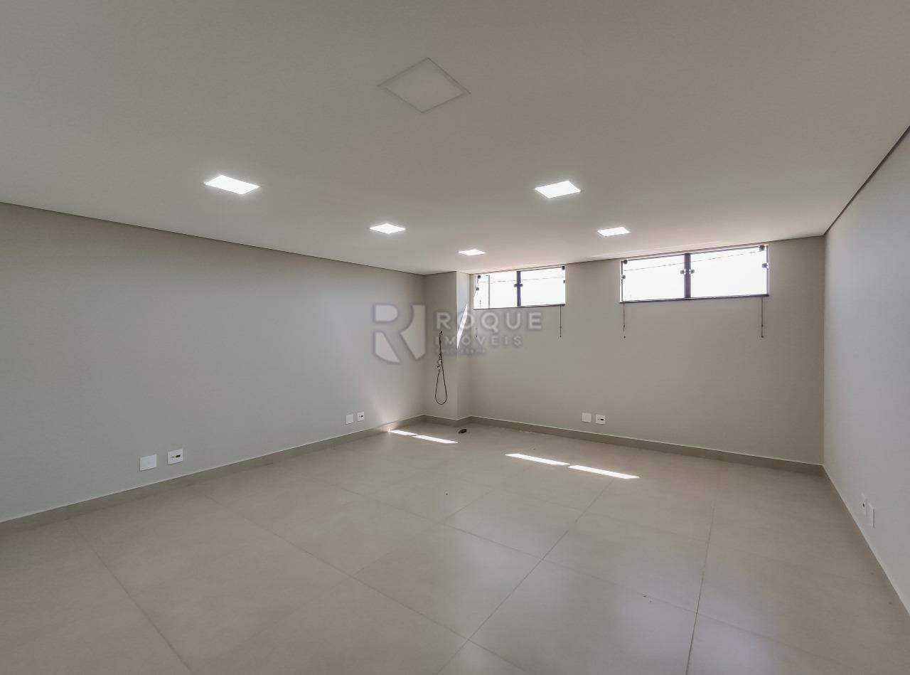 Barracão/Galpão para aluguel no bairro Ribeirão do Pinhal: Sala 1