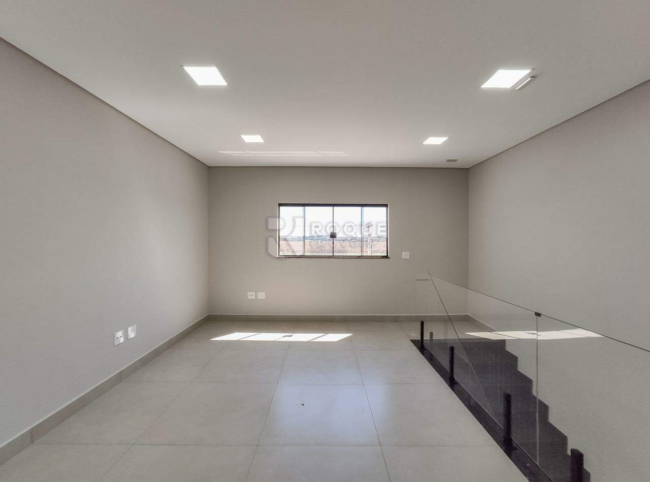 Barracão/Galpão para aluguel no bairro Ribeirão do Pinhal: Sala 3 segundo andar 