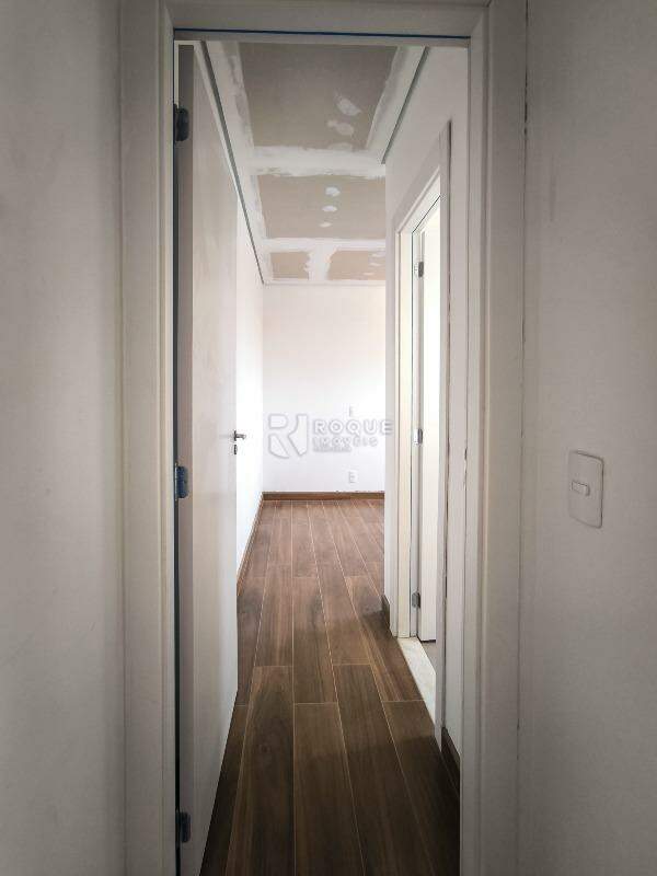 Apartamento à venda no bairro Jardim Esteves: SUÍTE