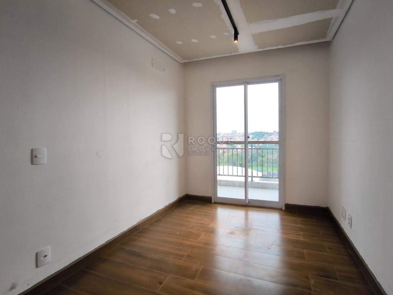 Apartamento à venda no bairro Jardim Esteves: SALA DE ESTAR