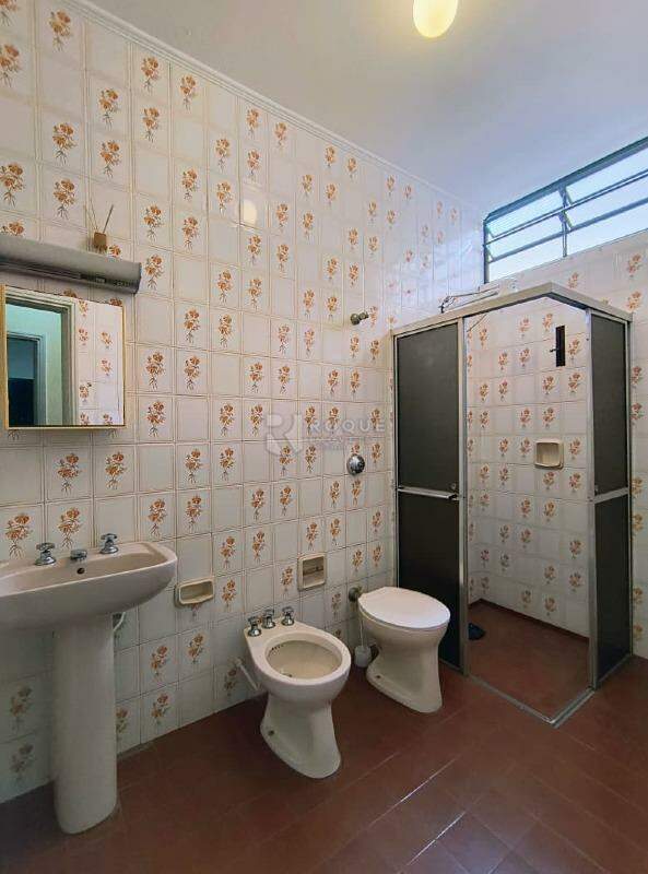 Casa Residencial para aluguel no bairro Vila Piza: Wc suíte