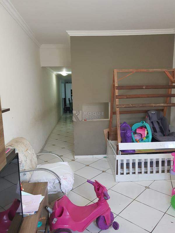 Casa Residencial à venda no bairro Residencial Fenix: 