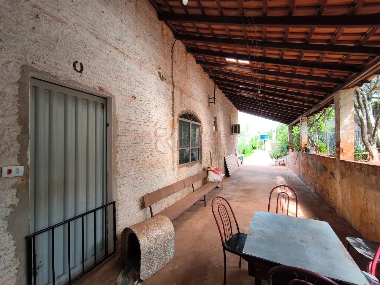 Chácara à venda no bairro Bairro dos Frades: GARAGEM