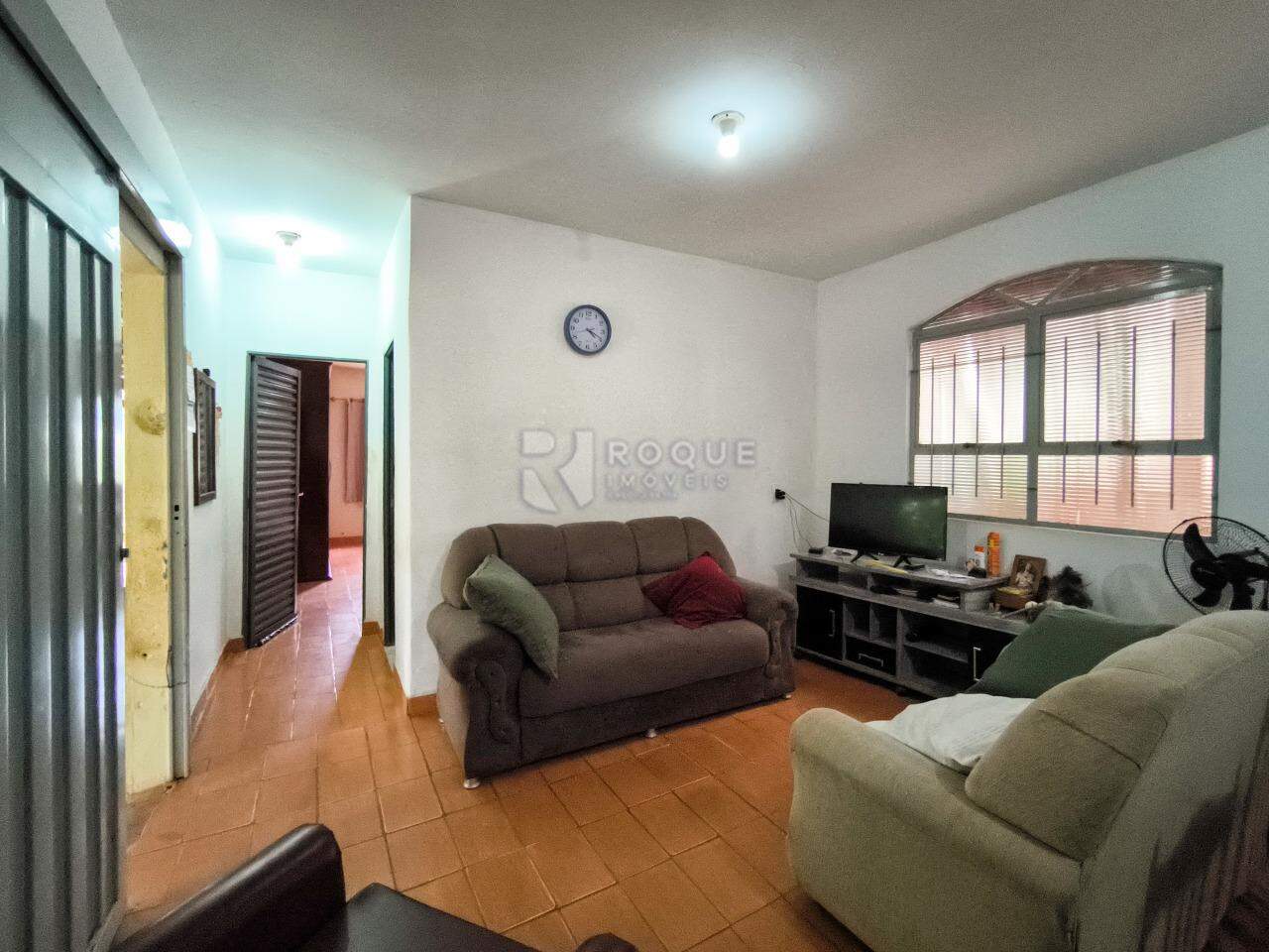 Chácara à venda no bairro Bairro dos Frades: SALA DE ESTAR