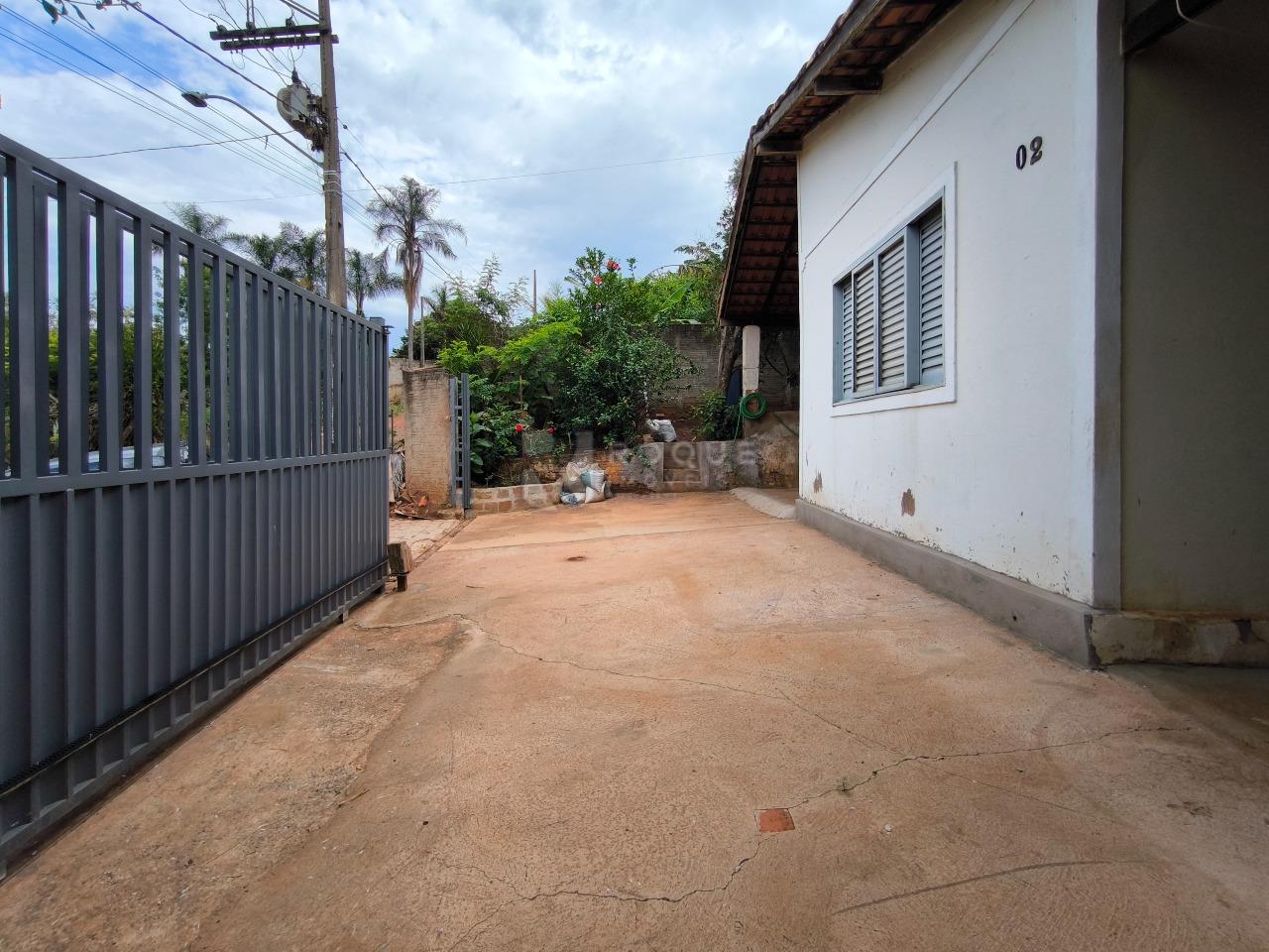 Chácara à venda no bairro Bairro dos Frades: GARAGEM