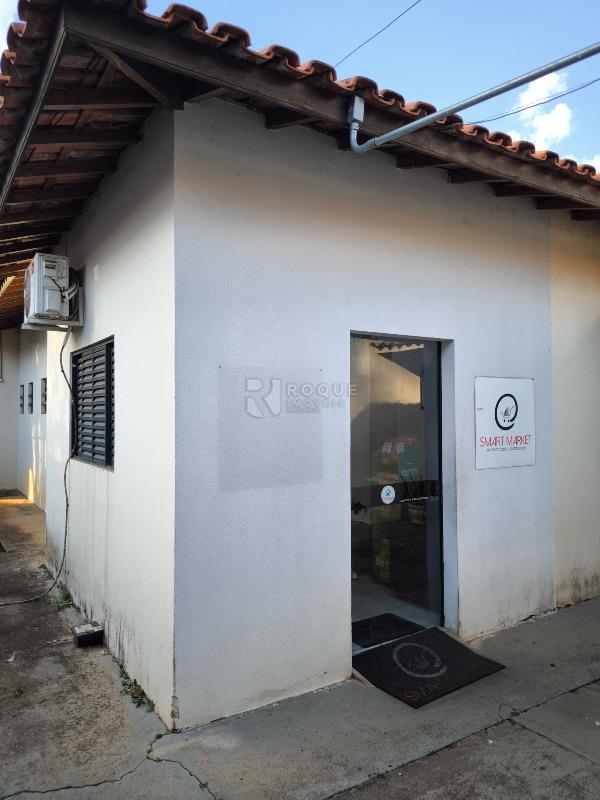 Apartamento à venda no bairro Jardim Ipiranga: MINI MERCADO