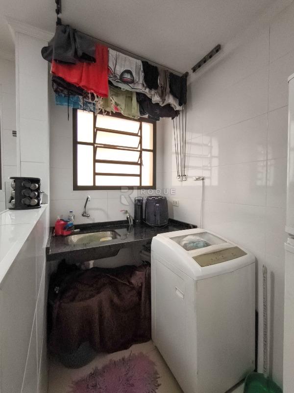 Apartamento à venda no bairro Jardim Ipiranga: LAVANDERIA